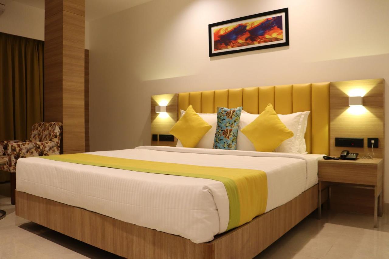Hotel Park Residency Thrissur Eksteriør bilde
