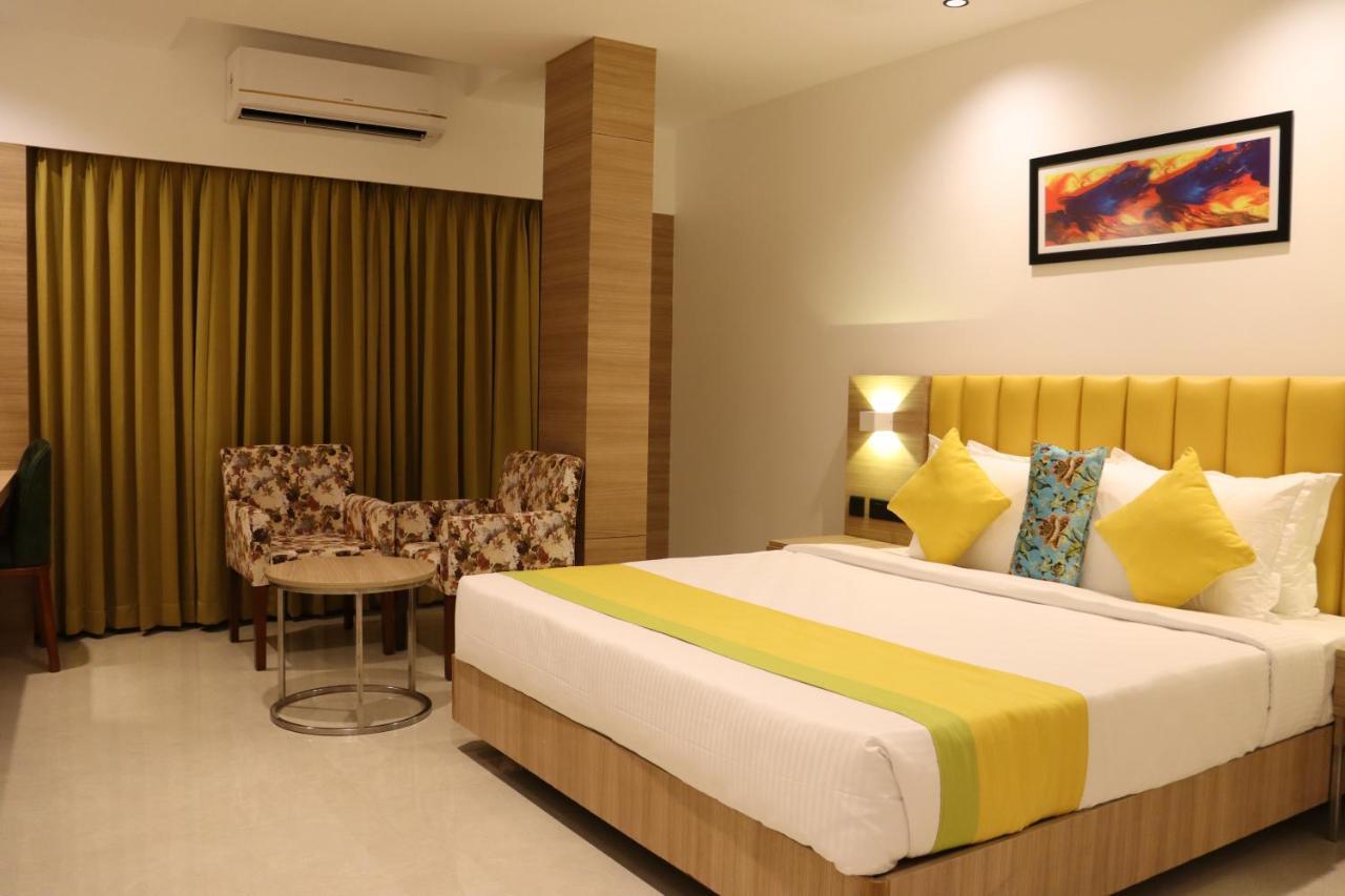 Hotel Park Residency Thrissur Eksteriør bilde