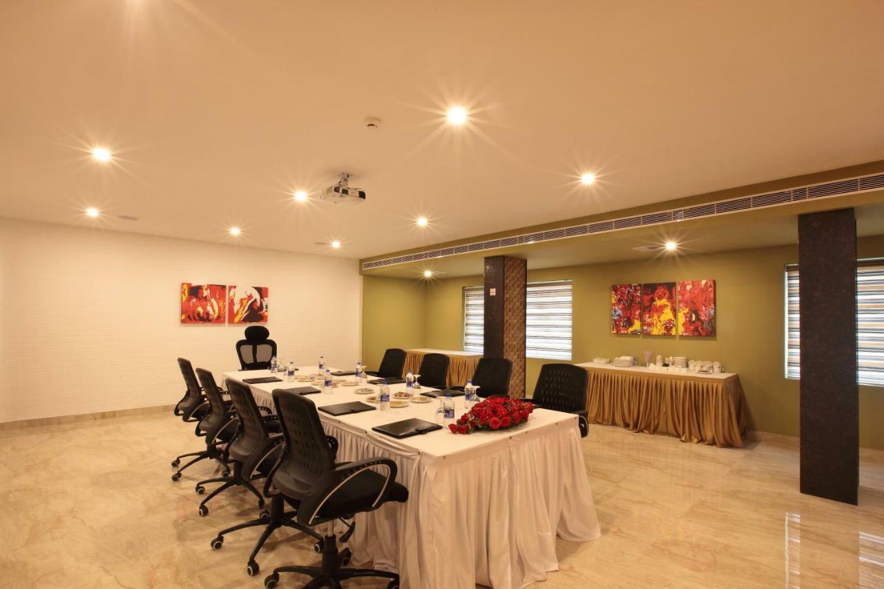 Hotel Park Residency Thrissur Eksteriør bilde